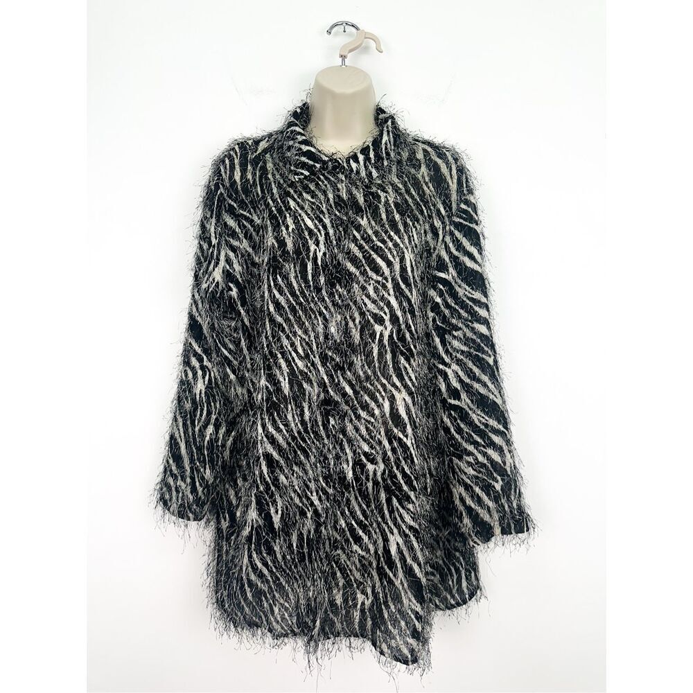 Anthony Mark Hankins Collection Women’s Semi Sheer Zebra Print Eyelash Textured